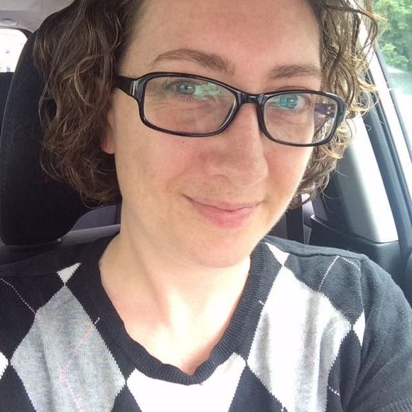 Meet your Posher, Alana - Picture 1 of 1